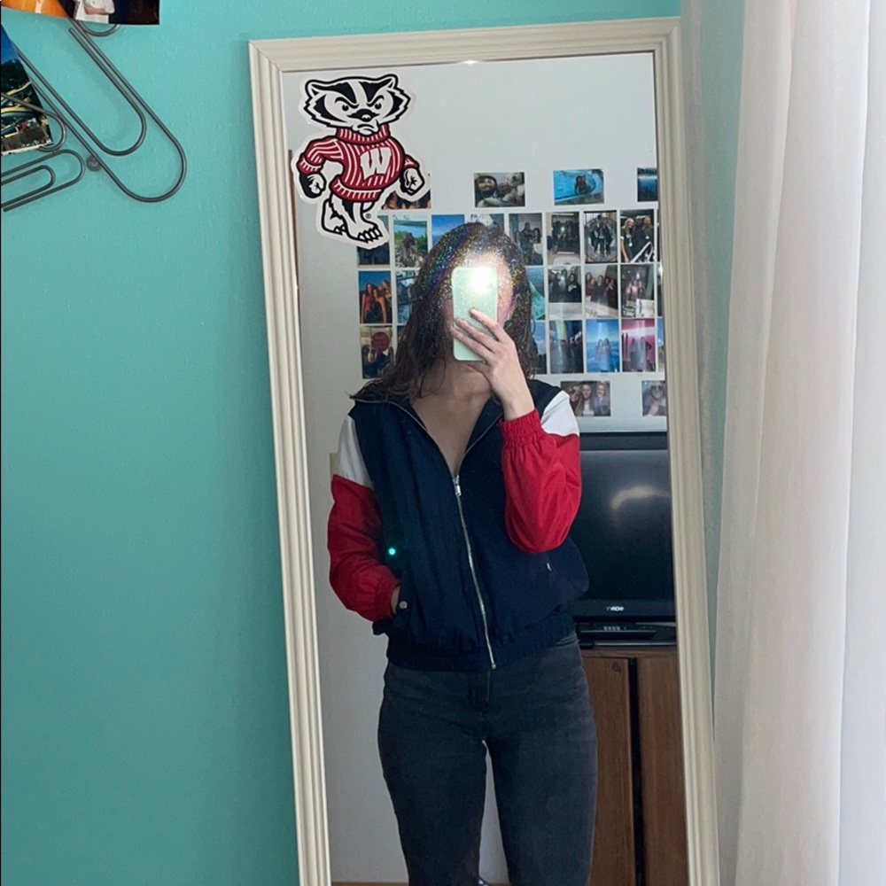 Windbreaker - Picture 2 of 2